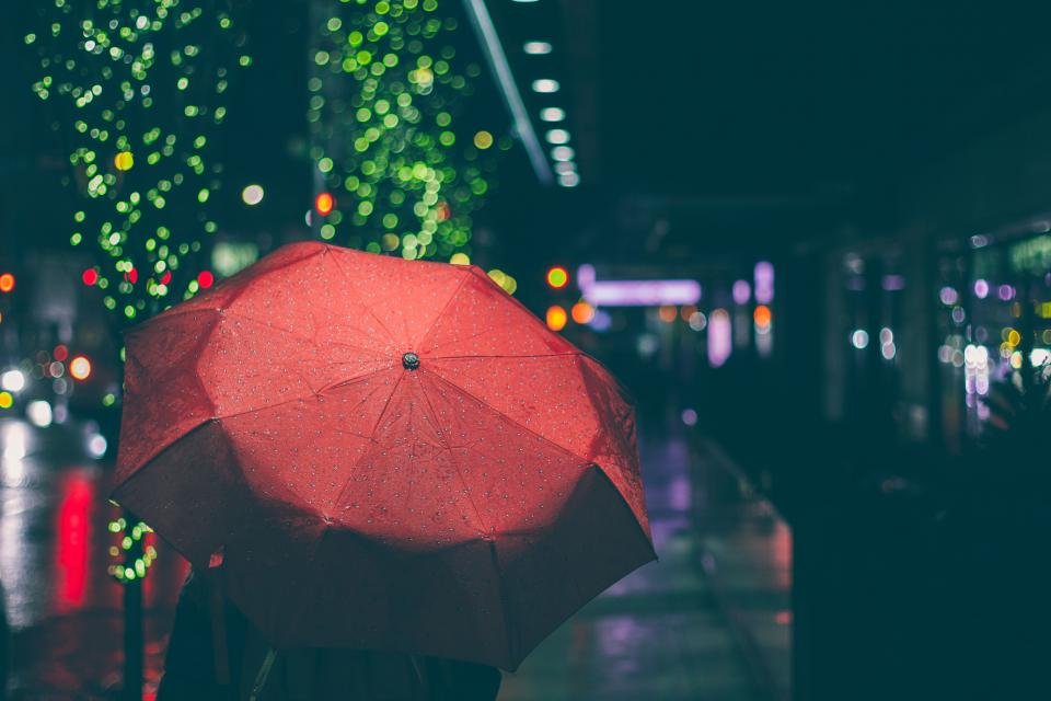 Red umbrella symbolising extra liability protection from umbrella insurance